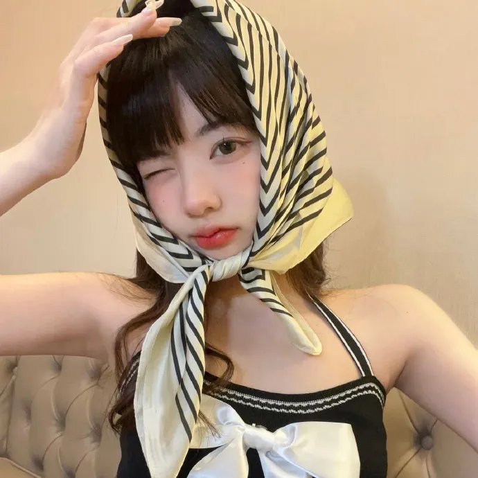 群莺乱飞